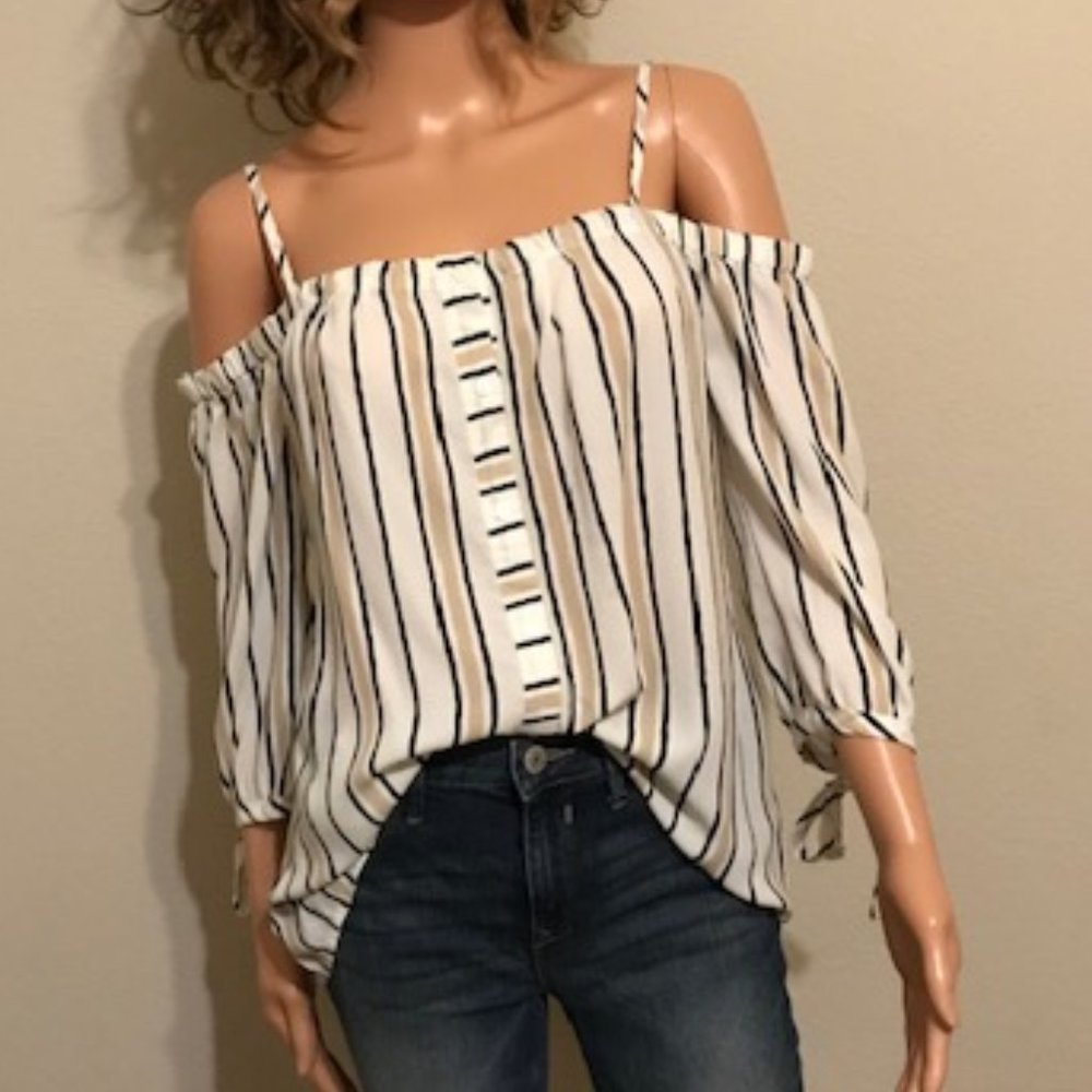 #104 Tan, White & Blue Cold Shoulder Top